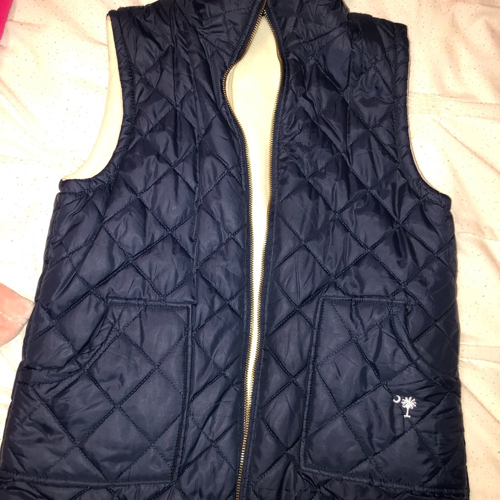 Reversible navy vest